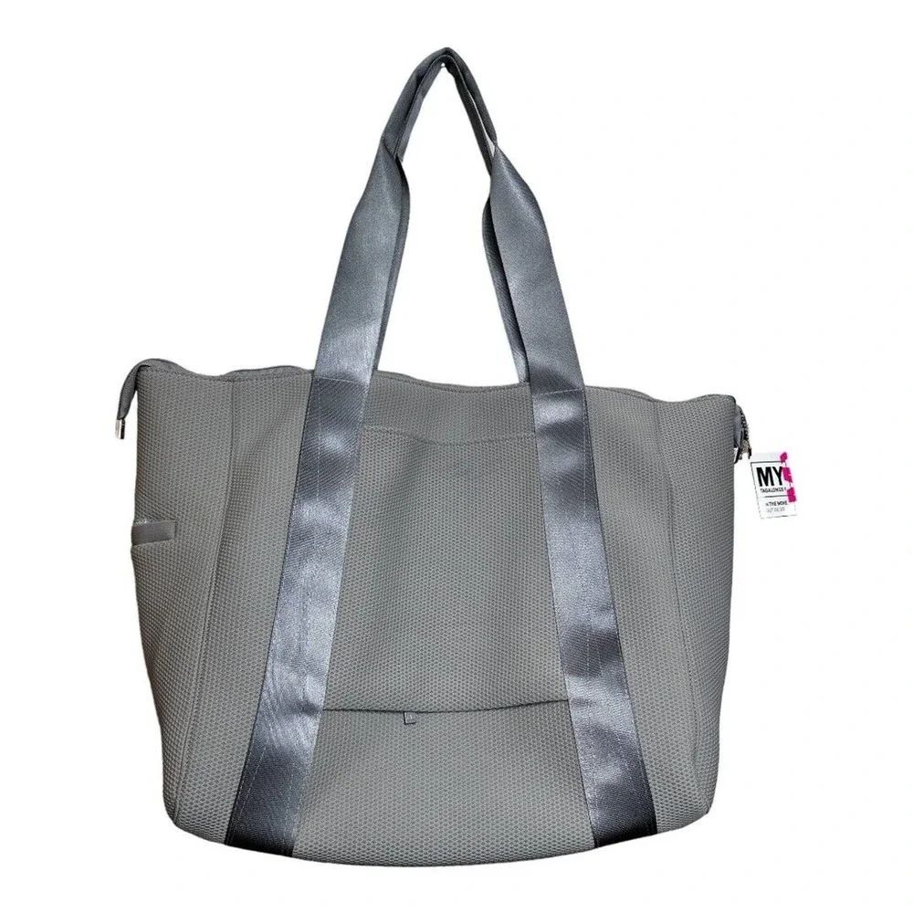 NWT! MY TAGALONGS WEEKENDER BAG BILLIE NEOPRENE Dots GREY NEUTRAL - Picture 3 of 9